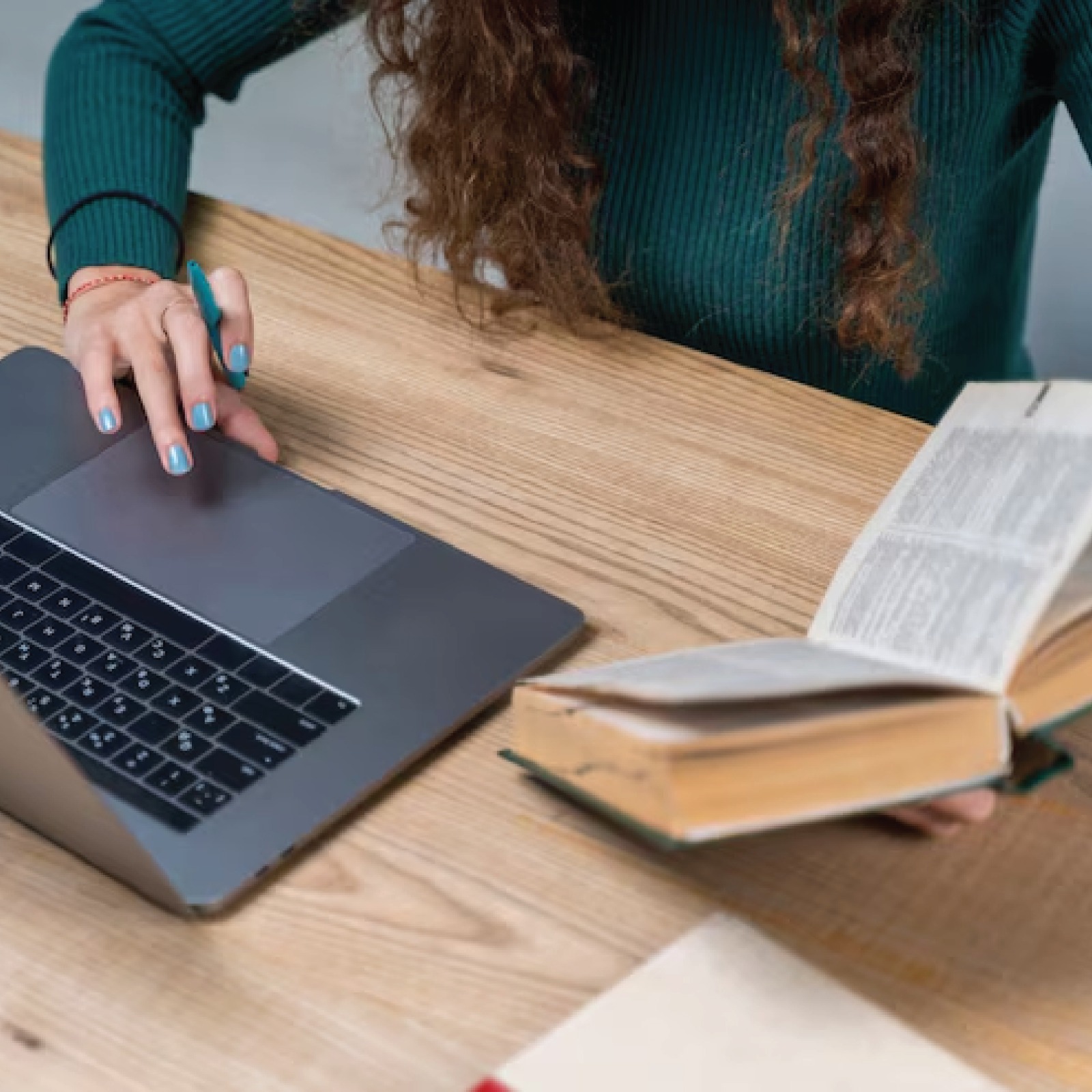 خدمات الترجمة